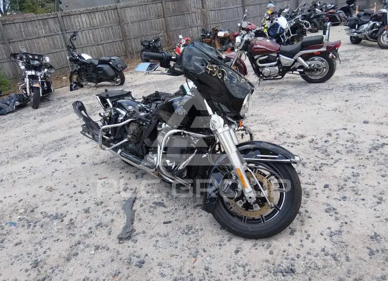 2021 Harley-Davidson FLHTP photo