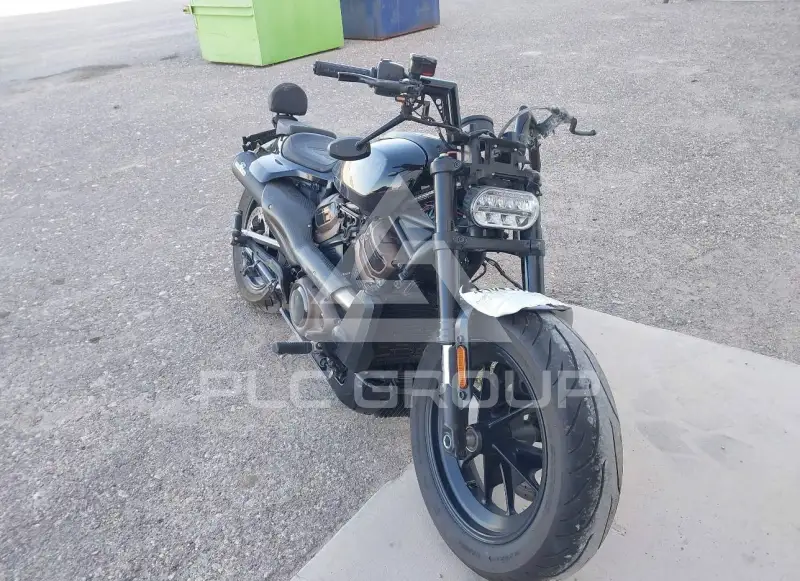 2021 Harley-Davidson  photo
