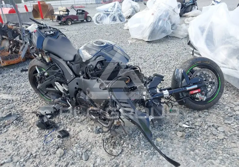 2021 Kawasaki ZX1002 фото