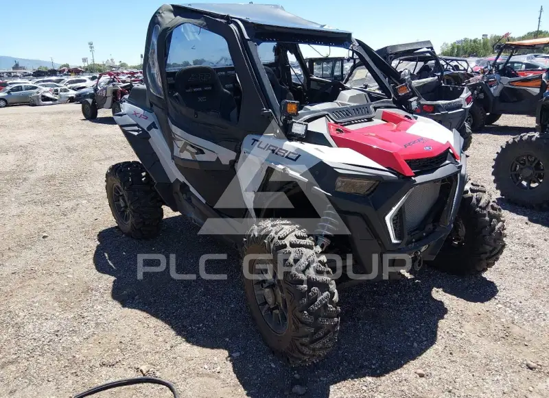2021 Polaris Rzr photo