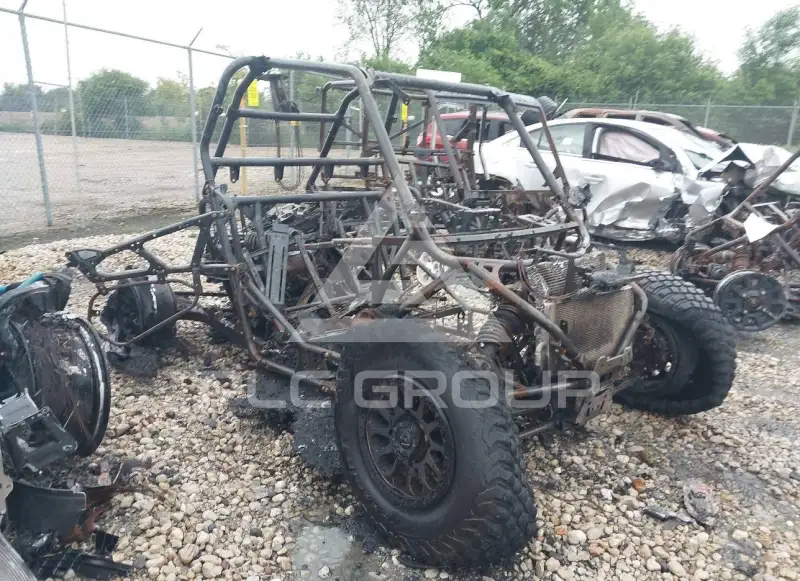 2021 Polaris Rzr photo