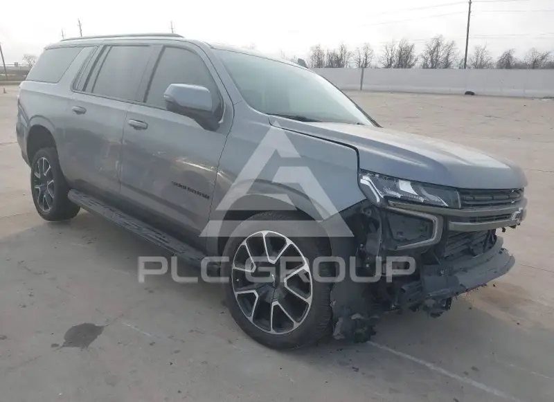 2021 Chevrolet Suburan photo