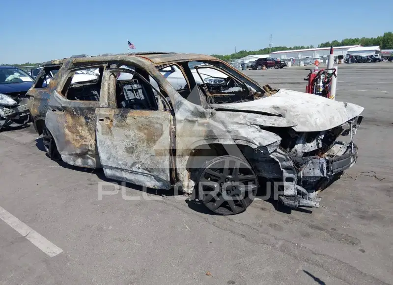 2021 Chevrolet TRAVERSE photo
