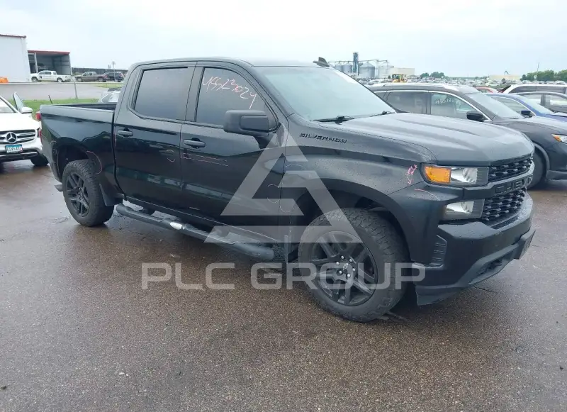 2021 Chevrolet Silverado photo