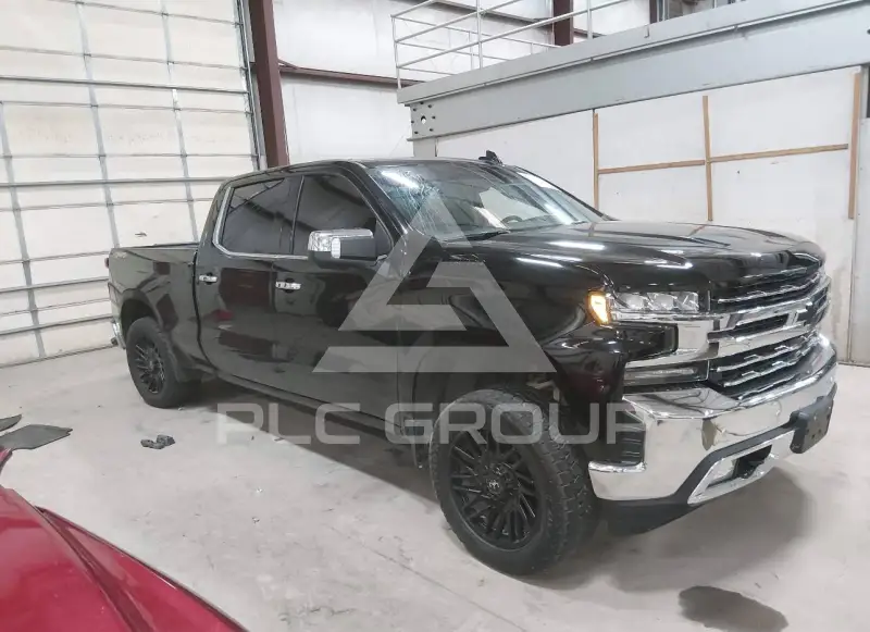2021 Chevrolet Silverado photo