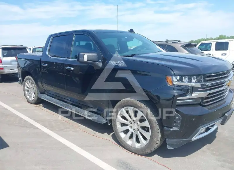 2021 Chevrolet Silverado photo