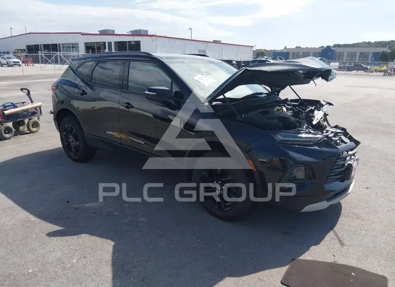 2021 Chevrolet Blazer photo
