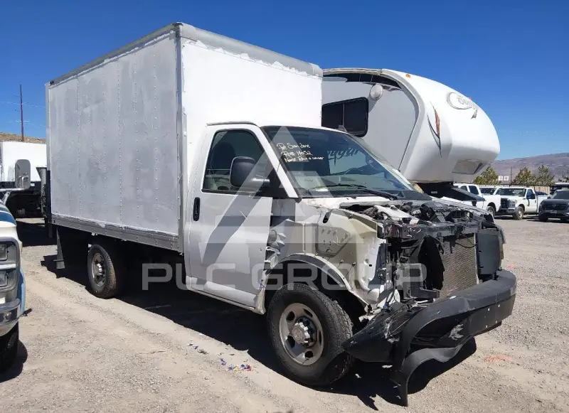 2021 Chevrolet Express фото