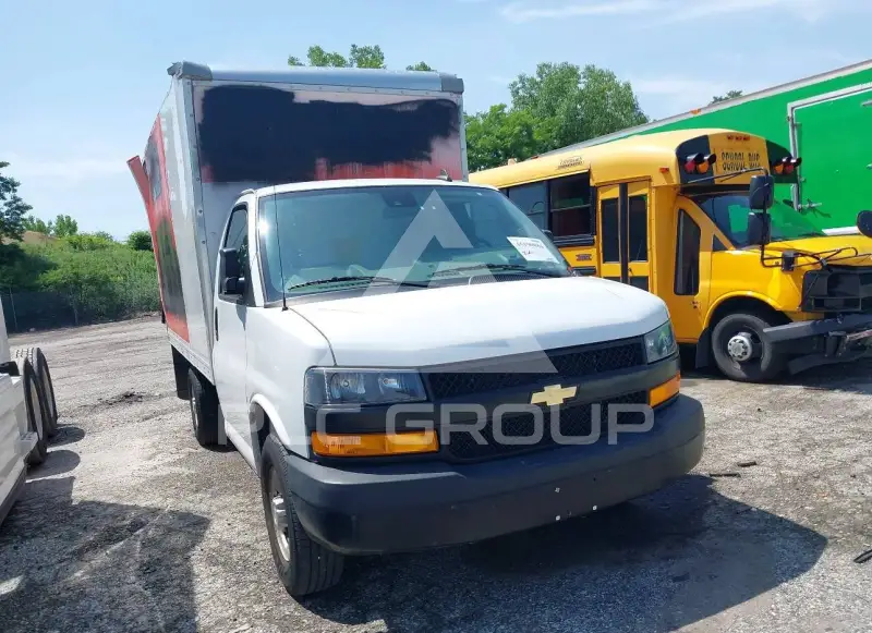 2021 Chevrolet Express фото