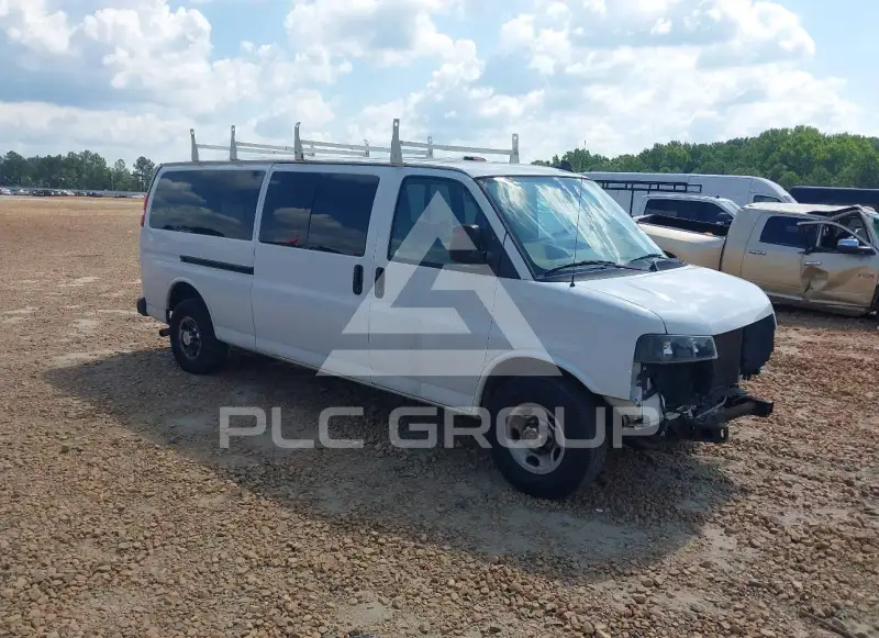 2021 Chevrolet Express photo