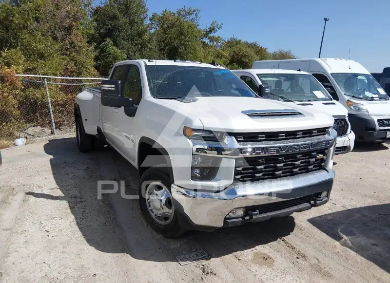 2021 Chevrolet Silverado фото
