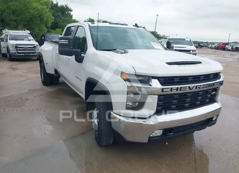 2021 Chevrolet Silverado фото