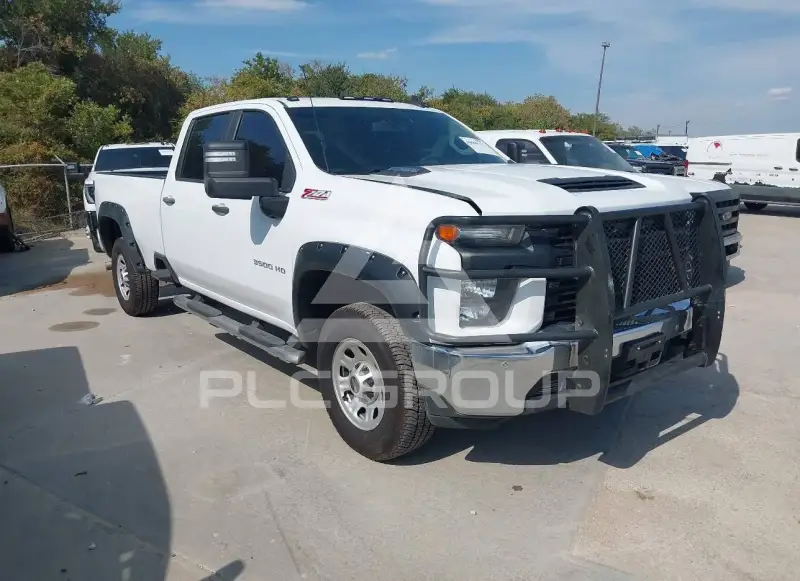 2021 Chevrolet Silverado photo