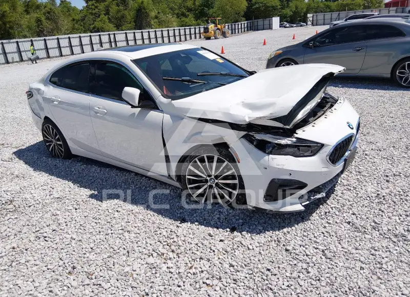 2021 BMW 228 фото