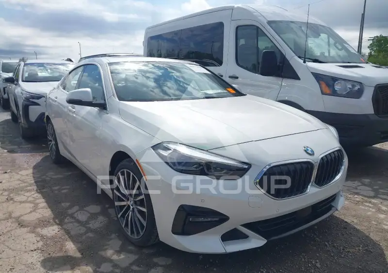 2021 BMW 228 photo