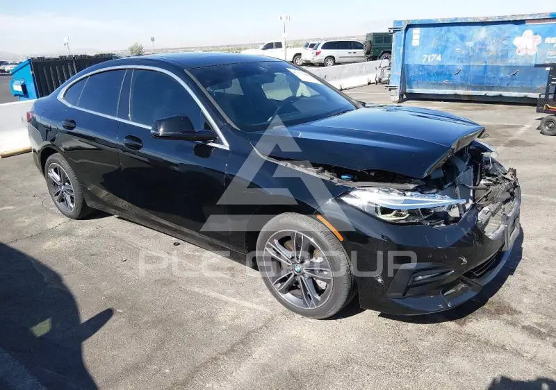 2021 BMW 228 фото