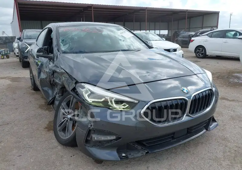 2021 BMW 228 фото
