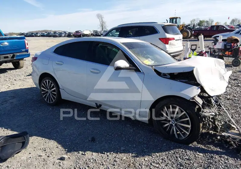 2021 BMW 228 фото