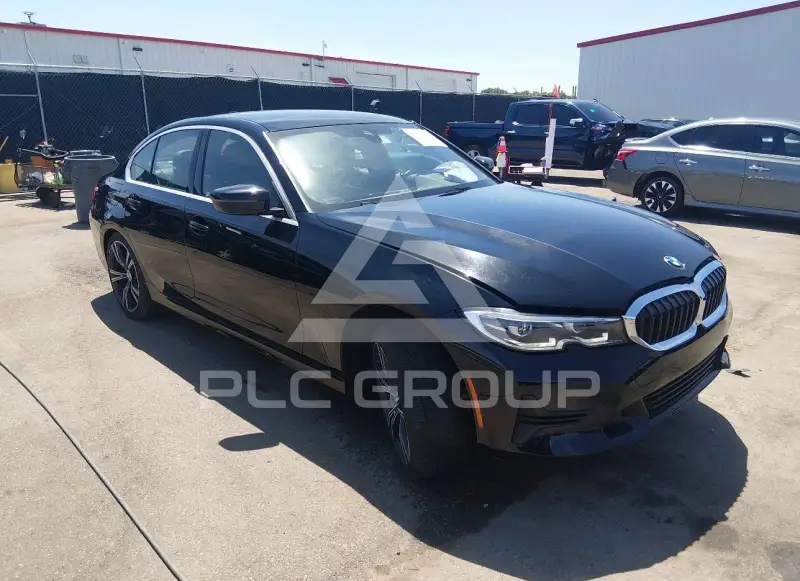 2021 BMW 330 фото