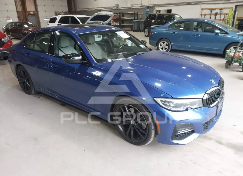 2021 BMW 330 фото