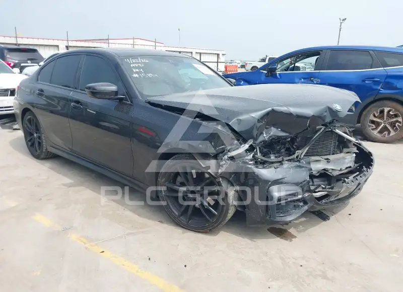 2021 BMW 330 photo