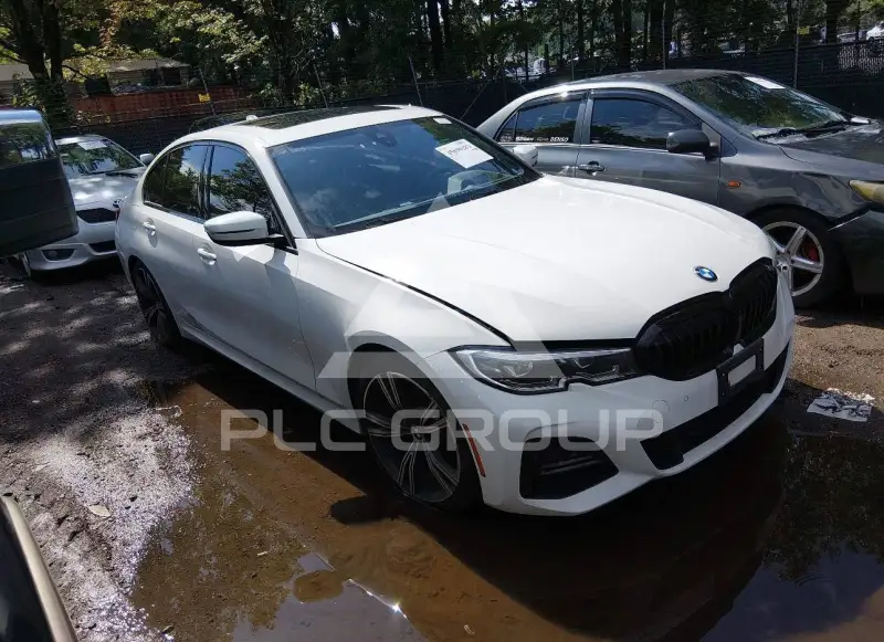 2021 BMW 330 photo