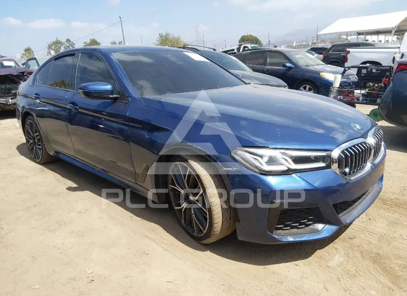 2021 BMW 530 photo