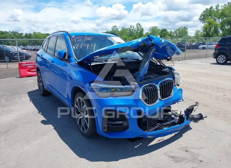 2021 BMW X1 фото