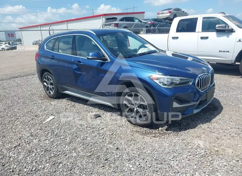 2021 BMW X1 photo
