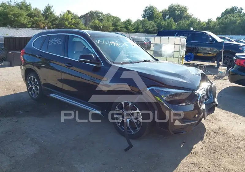 2021 BMW X1 фото
