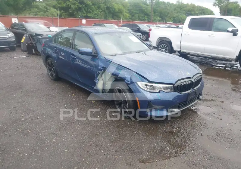 2021 BMW 330 фото