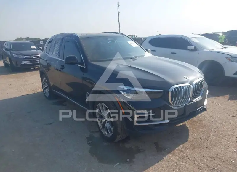 2021 BMW X5 фото