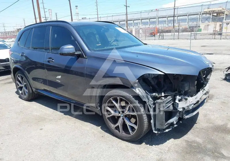 2021 BMW X5 фото