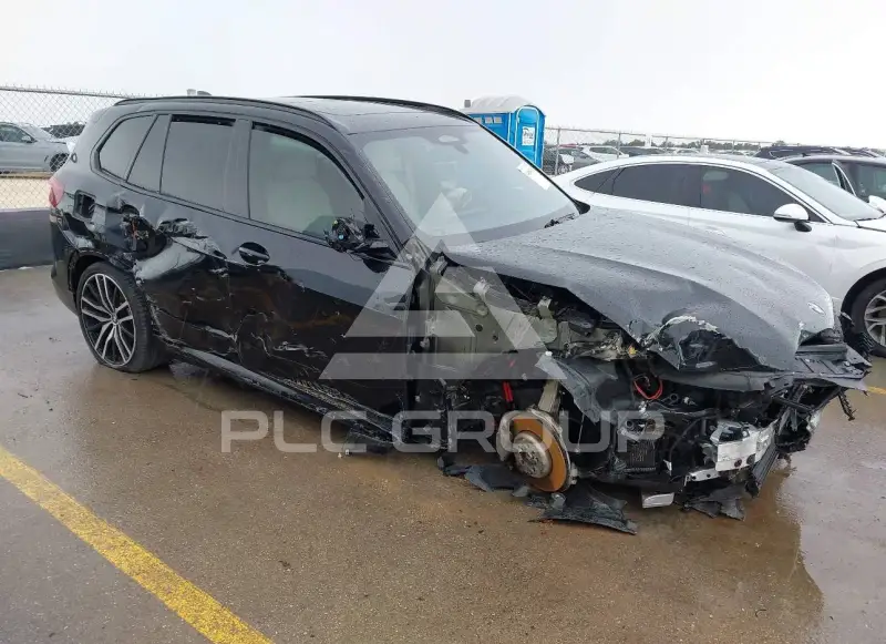 2021 BMW X5 photo