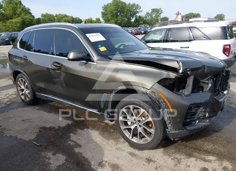 2021 BMW X5 photo