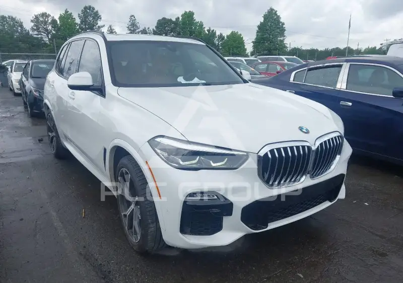 2021 BMW X5 фото