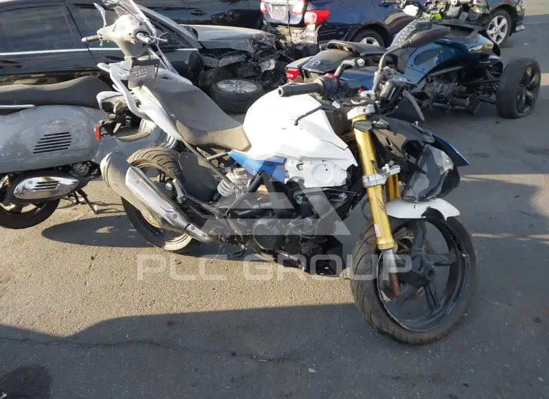 2021 BMW G310 фото