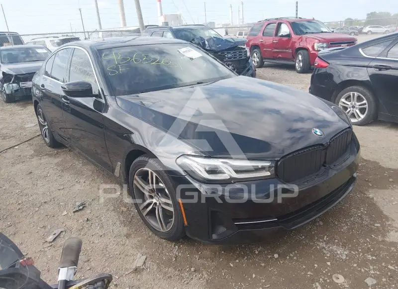 2021 BMW 530 photo