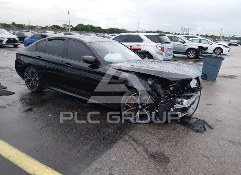 2021 BMW 530 фото