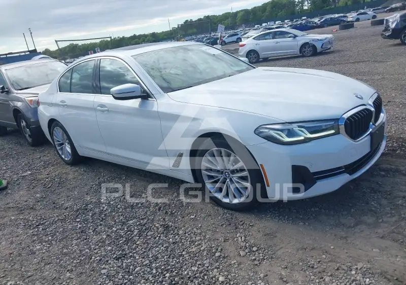 2021 BMW 530 photo