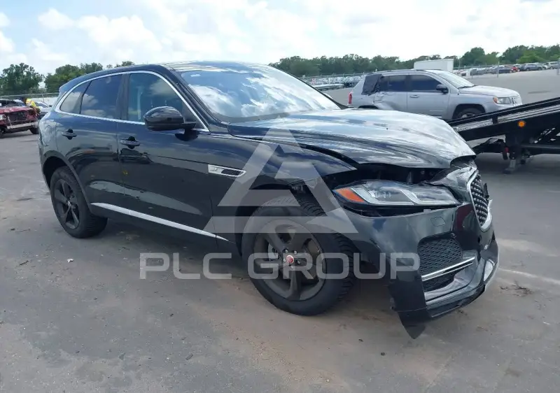 2021 Jaguar F-PACE photo