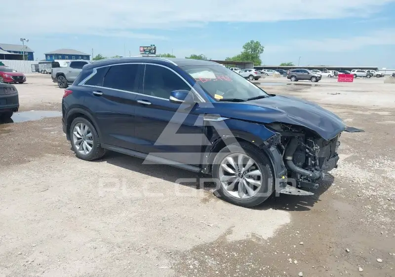 2021 Infinity QX50 photo