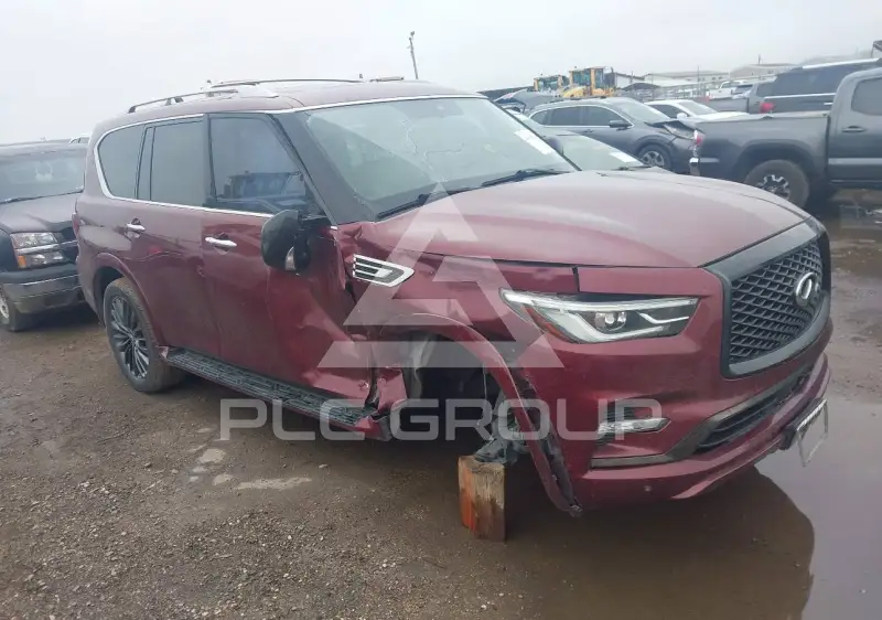 2021 Infinity QX80 photo