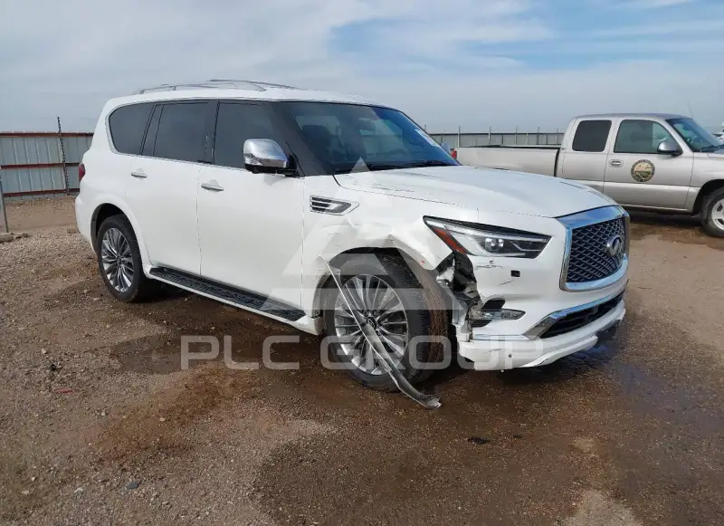 2021 Infinity QX80 photo