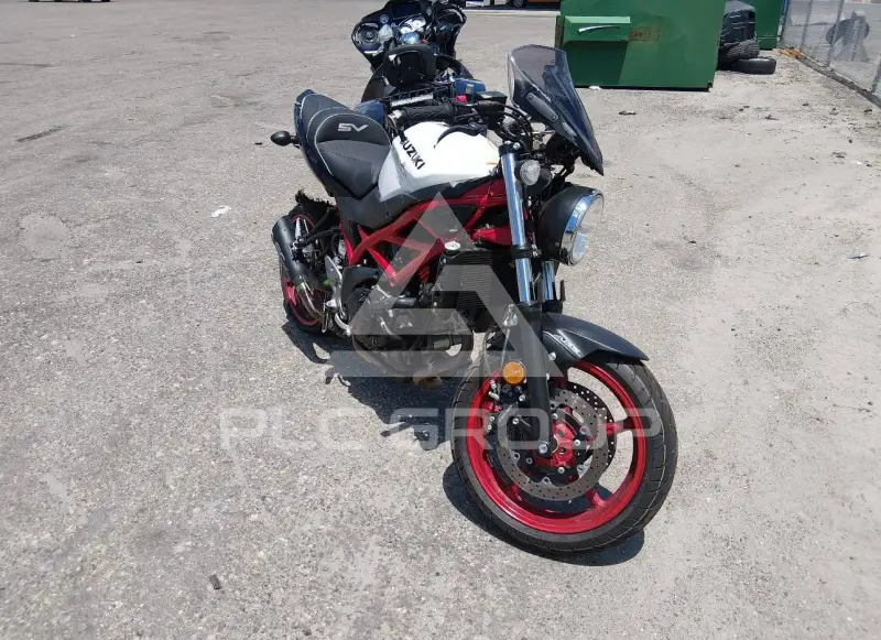 2021 Suzuki SV650 photo