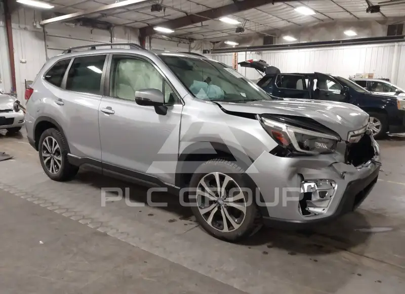 2021 Subaru Forester photo