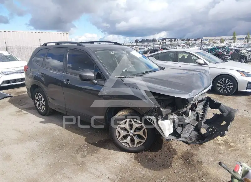 2021 Subaru Forester photo