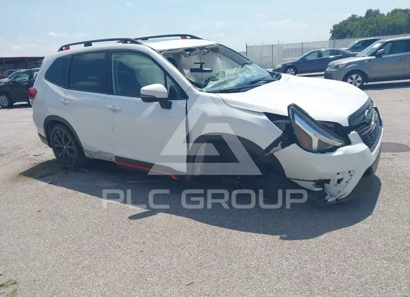 2021 Subaru Forester photo