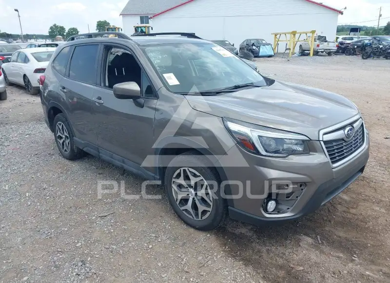 2021 Subaru Forester photo