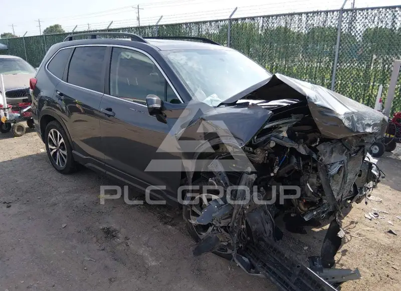 2021 Subaru Forester photo